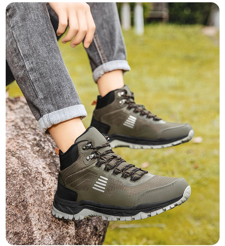 Hiking Shoes Men Outdoor Anti-slip Lace-up High-top Women Shoes Flat Breathable Shock-absorbing Casual Sports Shoes Men